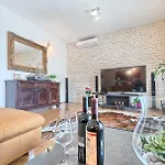 Hacijenda With Private Pool And Jacuzzi * Kaštela